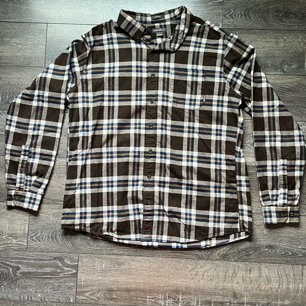 Eddie Bauer Brown Plaid Button-Up long sleeve Shirt
